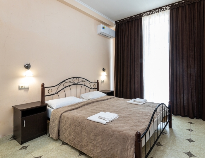 Люкс 2-местный 2-комнатный вид на море - Гостиница «Руслан» Гагра